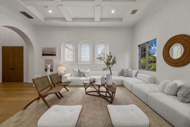 1207 Spanish River Road, Boca Raton, FL 33432