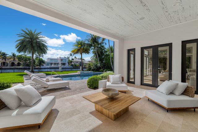 1207 Spanish River Road, Boca Raton, FL 33432