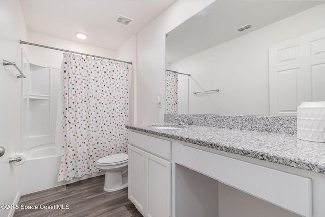 1043 Corbin Circle SW, Palm Bay, FL 32908