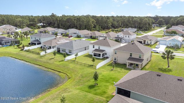 1043 Corbin Circle SW, Palm Bay, FL 32908