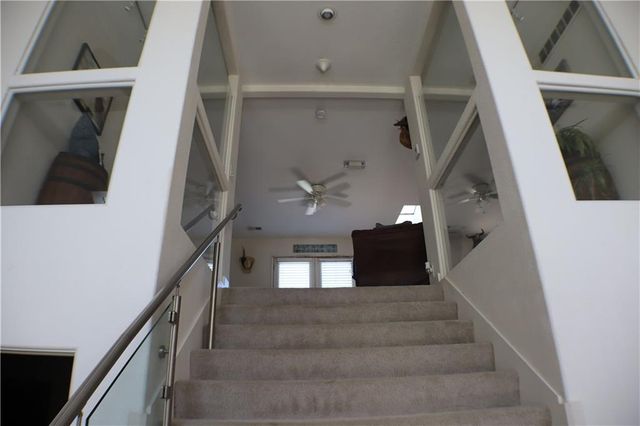 6301 E 285th Street, Freeman, MO 64746