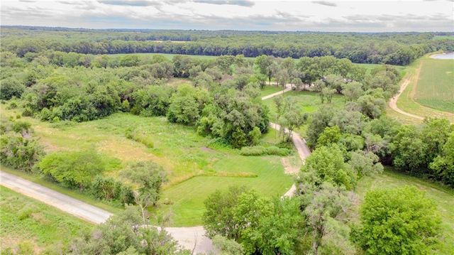 6301 E 285th Street, Freeman, MO 64746