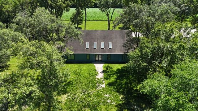 6301 E 285th Street, Freeman, MO 64746