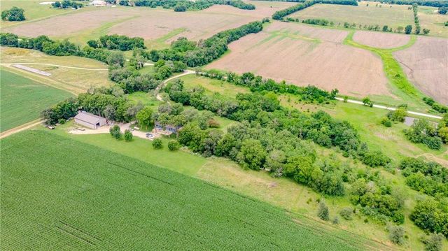 6301 E 285th Street, Freeman, MO 64746