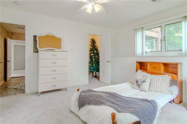 6301 E 285th Street, Freeman, MO 64746