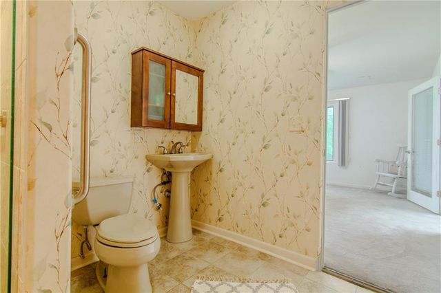 6301 E 285th Street, Freeman, MO 64746