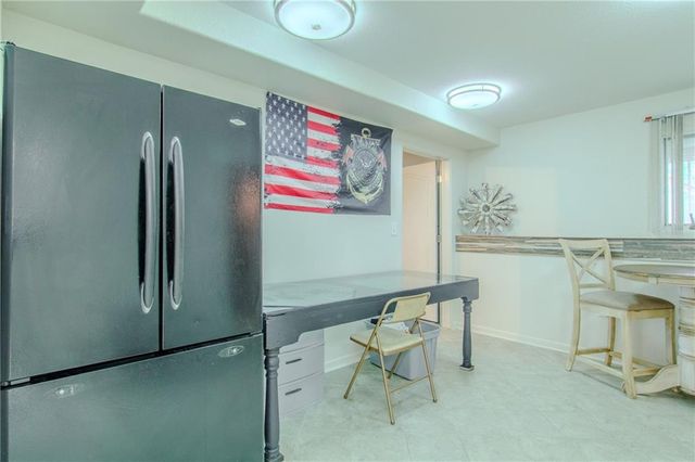 6301 E 285th Street, Freeman, MO 64746