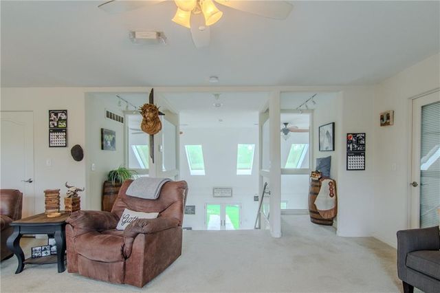 6301 E 285th Street, Freeman, MO 64746