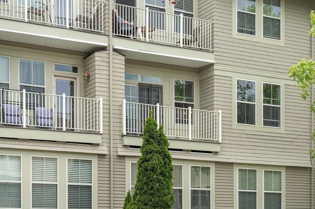 4 Harvest Drive 225, North Andover, MA 01845