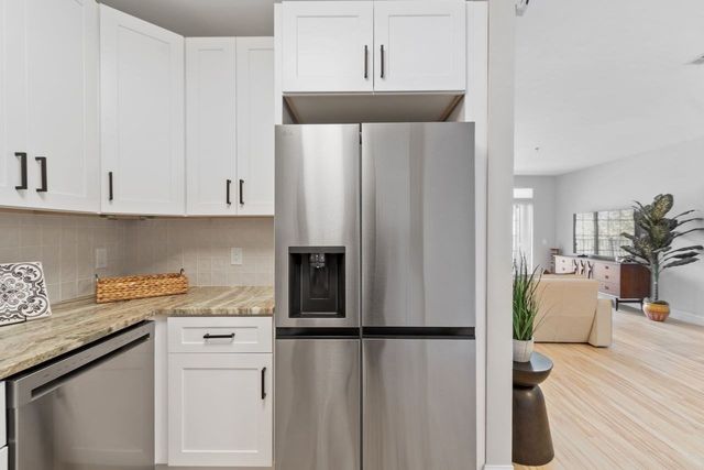 4 Harvest Drive 225, North Andover, MA 01845