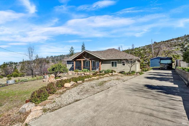 15384 Summit Blvd, Cobb, CA 95426