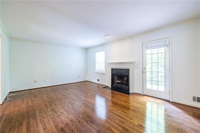 37 Sycamore Station, Decatur, GA 30030