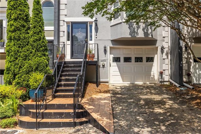 37 Sycamore Station, Decatur, GA 30030