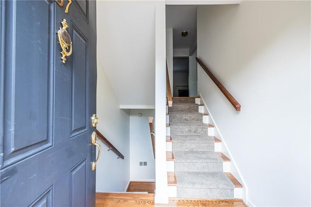 37 Sycamore Station, Decatur, GA 30030