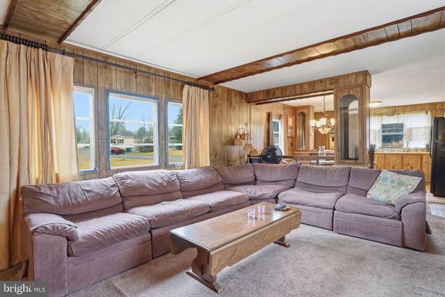 274 HICKORY DR, Doylestown, PA 18901