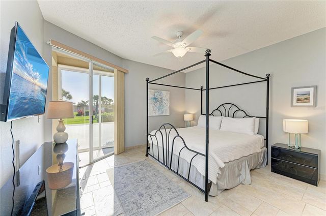 9620 CLUB SOUTH CIRCLE 5108, Sarasota, FL 34238