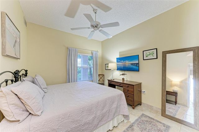 9620 CLUB SOUTH CIRCLE 5108, Sarasota, FL 34238