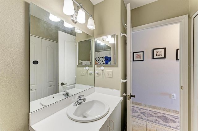 9620 CLUB SOUTH CIRCLE 5108, Sarasota, FL 34238