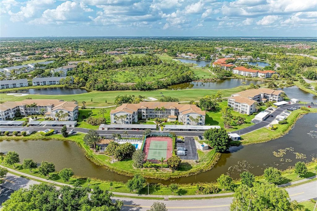 9620 CLUB SOUTH CIRCLE 5108, Sarasota, FL 34238
