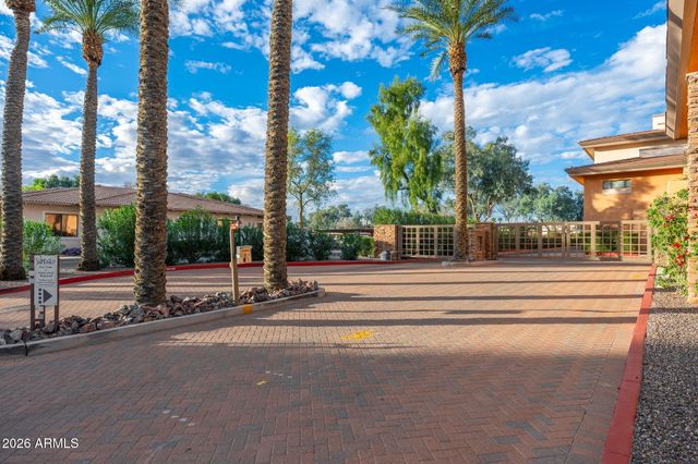 6940 E COCHISE Road 1001, Paradise Valley, AZ 85253