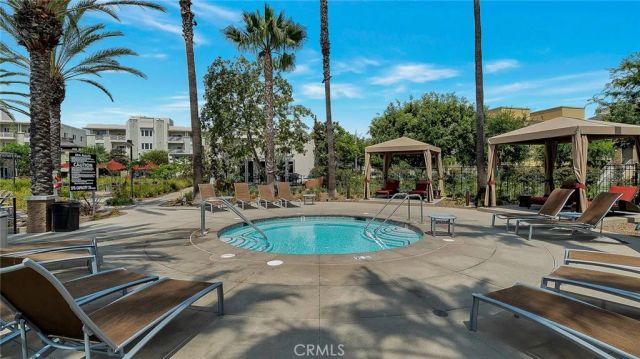 13021 Central Avenue 402, Hawthorne, CA 90250