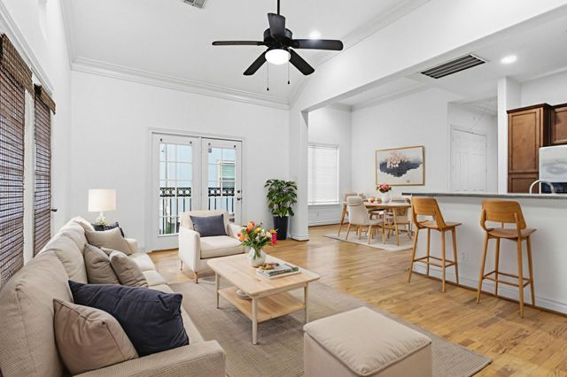 1303 Sherwood Point Lane, Houston, TX 77043