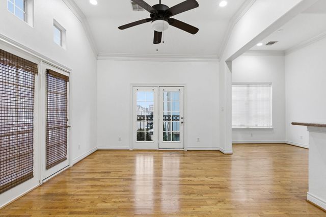 1303 Sherwood Point Lane, Houston, TX 77043