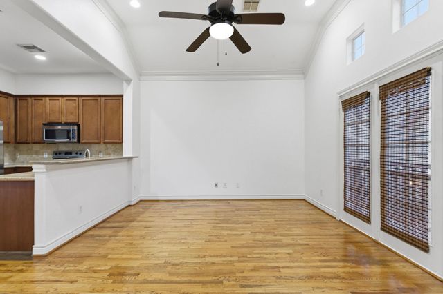 1303 Sherwood Point Lane, Houston, TX 77043