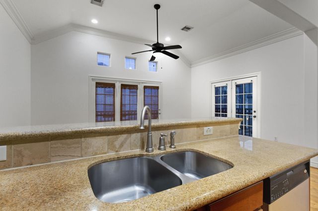 1303 Sherwood Point Lane, Houston, TX 77043