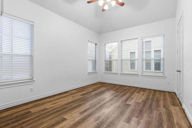 1303 Sherwood Point Lane, Houston, TX 77043