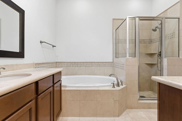 1303 Sherwood Point Lane, Houston, TX 77043