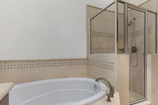 1303 Sherwood Point Lane, Houston, TX 77043