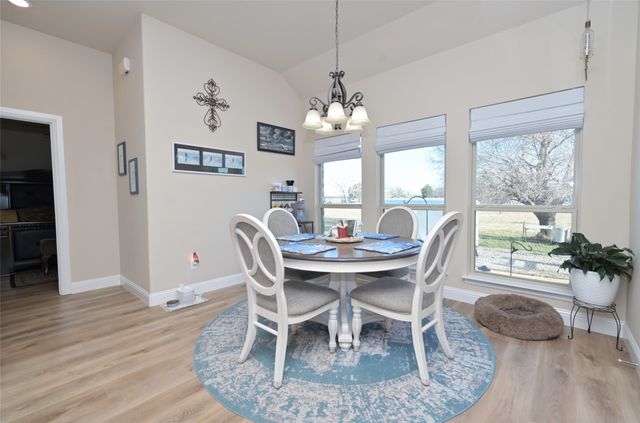 540 Islet Drive, Runaway Bay, TX 76426