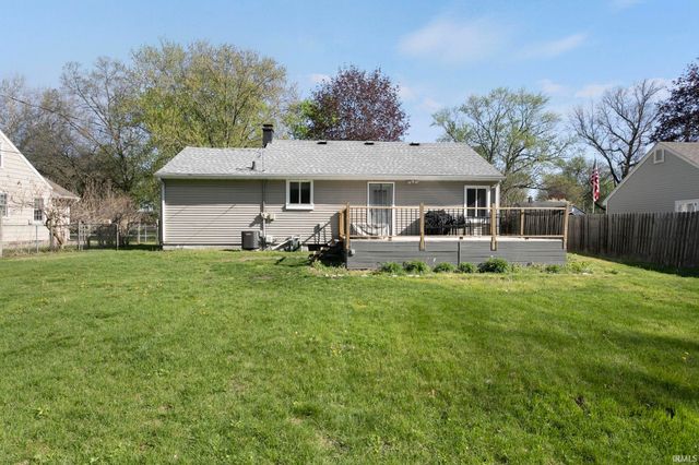 19560 Eaton Avenue, South Bend, IN 46637