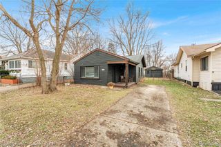 3237 Harris Street, Ferndale, MI 48220