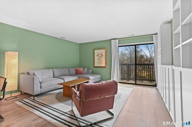 16 Rockmeadow Road Q, Norwalk, CT 06850