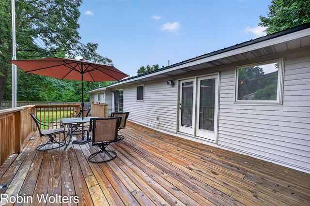 1120 S Mill Iron Road, Muskegon, MI 49442