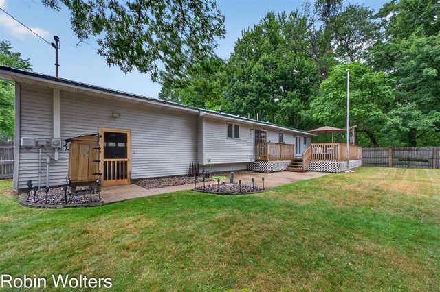 1120 S Mill Iron Road, Muskegon, MI 49442
