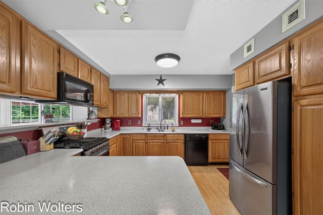1120 S Mill Iron Road, Muskegon, MI 49442