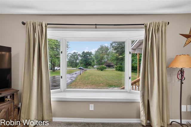 1120 S Mill Iron Road, Muskegon, MI 49442