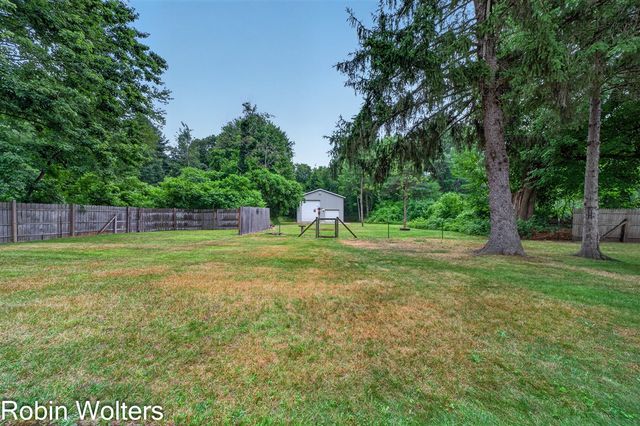 1120 S Mill Iron Road, Muskegon, MI 49442