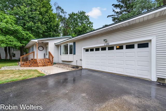 1120 S Mill Iron Road, Muskegon, MI 49442