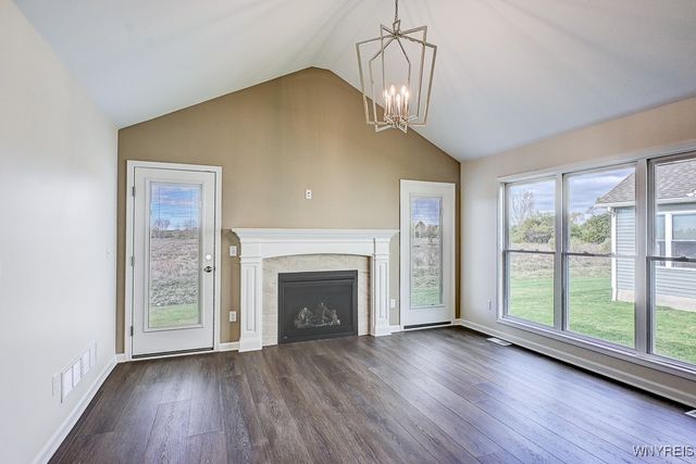 6667 Curtis Court, Lockport Town, NY 14094