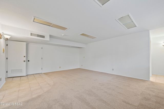 1435 E Indian Wells Road, Tucson, AZ 85718