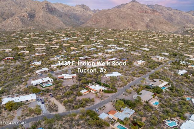 1435 E Indian Wells Road, Tucson, AZ 85718