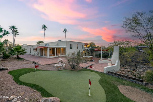 1435 E Indian Wells Road, Tucson, AZ 85718