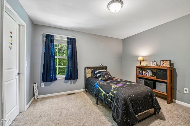 191 Chatsworth Lane, Clayton, NC 27527