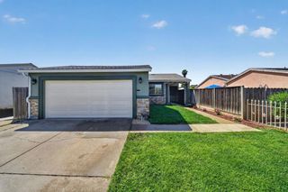 1892 Macduee Way, San Jose, CA 95121