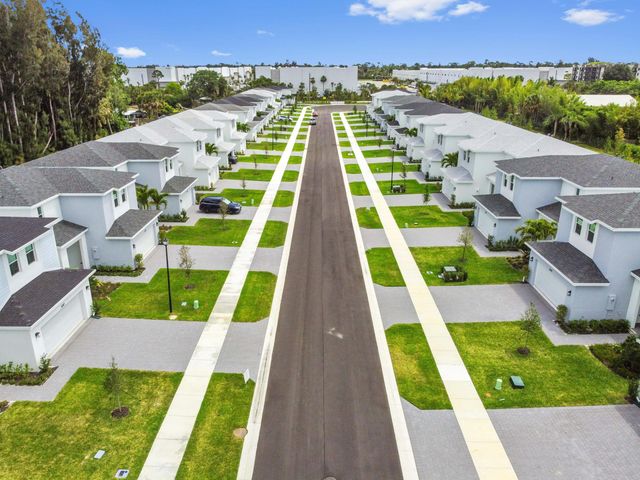 6269 Tenor Drive, West Palm Beach, FL 33413