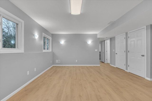 832 Aspen Circle, Little Canada, MN 55109